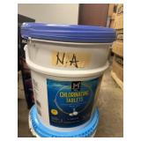 Chlorinating tablets 40lb