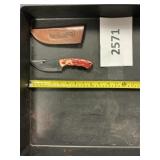 Handcrafted Damascus Steel knife