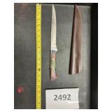 Handcrafted Damascus Steel knife