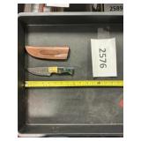 Handcrafted Damascus Steel knife