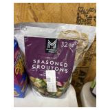 Seasoned croutons 32 oz