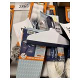 Casabella 4 ct floor cleaning tools lot