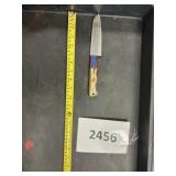 Handcrafted Damascus Steel knife