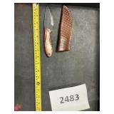 Handcrafted Damascus Steel knife