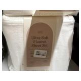 Threshold ultra soft flannel sheet set King