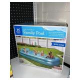Inflatable family pool 10ft long