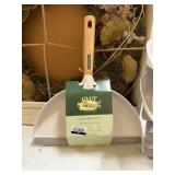 Ever Spring dustpan & hand brush