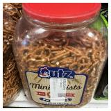UTZ mini twists pretzels 60 oz