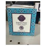 Scentsy fragrance flower Dahlia Darling