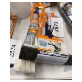 Casabella 3 ct floor cleaning tools lot