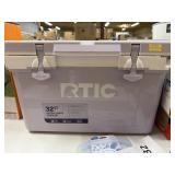 RTIC 32qt ultra light cooler