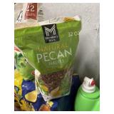 Pecan halves 32 oz