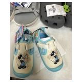 Mickey Mouse water shoe toddler size 7/8