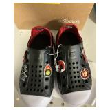 Skechers foamies size 10