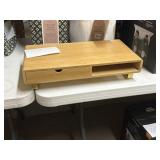 Threshold computer stand