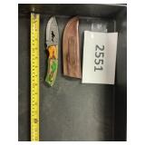 Handcrafted Damascus Steel knife