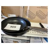 Kitchen Aid 2 pc Skillet set -NO box