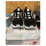 Reebok Soleus run size 10