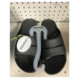 Oofos slides size M8W10