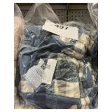 Cozy throw 60inx72in