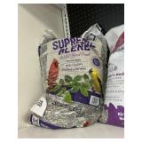 Supreme blend wild bird food  401lb