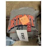 Detroit long sleeve sweat shirt XL 7ct