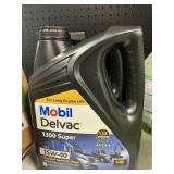 Mobil Delvac 1300 super 15W-40 3-1 gal