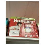 Huggies 160 diapers size 4