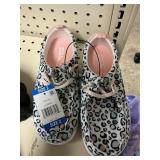 Eddie Bauer girls size 2