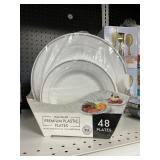 Premium plastic plates 48 ct