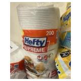 Hefty dinner compartment plates 200 ct
