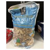 Shelled walnuts 48 oz