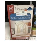 Indoor bounce house
