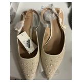 A new day heels size 11