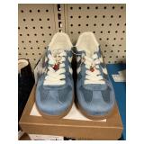 Steve Madden girls sneakers size 4