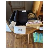 Round stand- hat- ipad holders lot