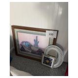 2- Pictures-1 Mirror