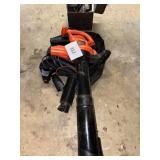 B&D leaf blower & attachments