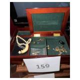 Jewelry box  & jewelry