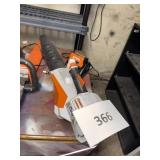 Stihl leaf blower charger & battery