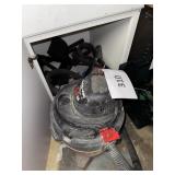 10 Gal shop vac & attachments