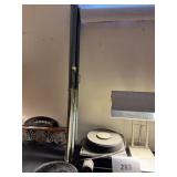 Slide projector-screen