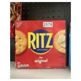 Ritz crackers 13.7 oz