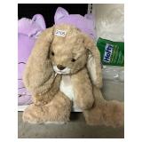 Big foot rabbit