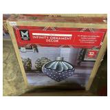 Pre-lit infinity ornament decor 32in tall