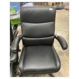 Black office chair