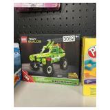 Block Tech tech builds dino crusher 136pcs
