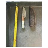 Damascus steel Knife
