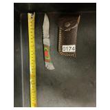 Damascus steel Knife