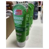 Working hands 5-3 oz